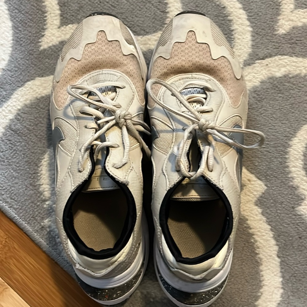 COPY - Nike Sneakers